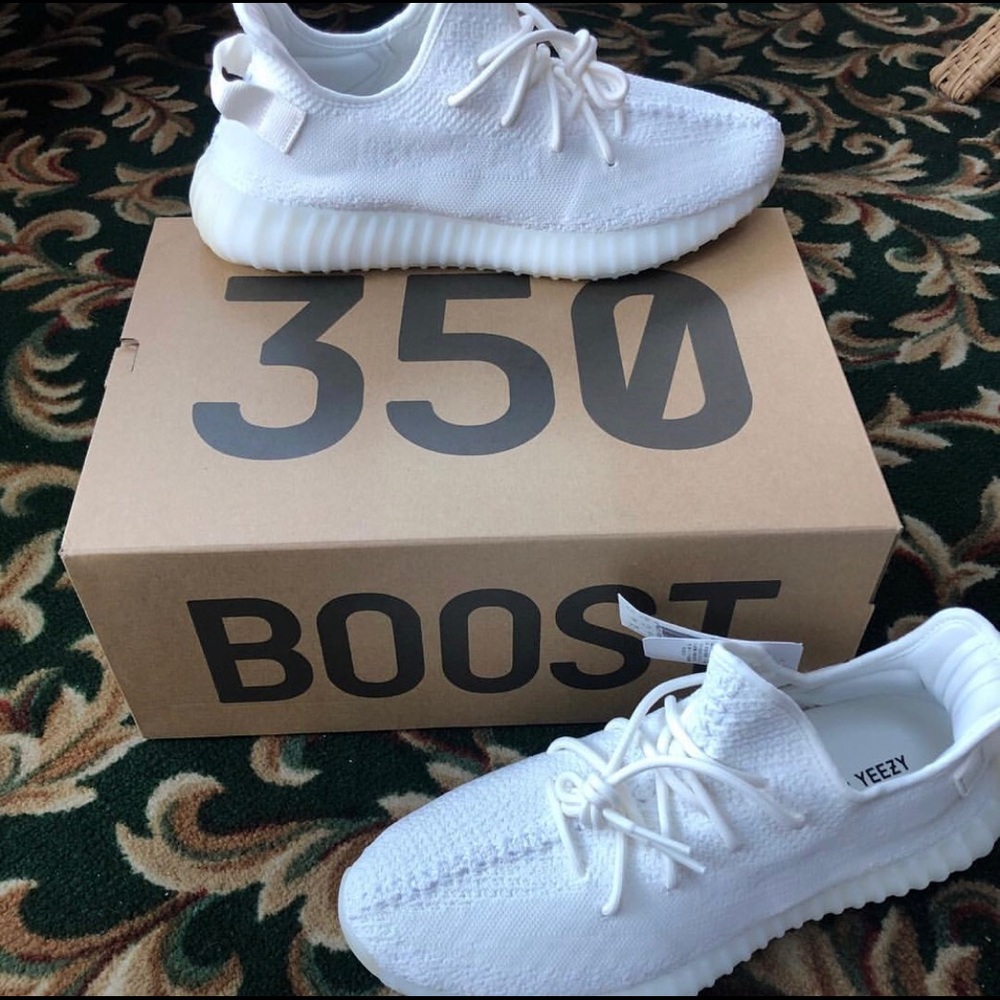 Yeezy Triple White